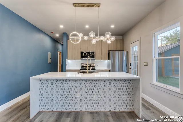 915 Mason San Antonio, TX 78208